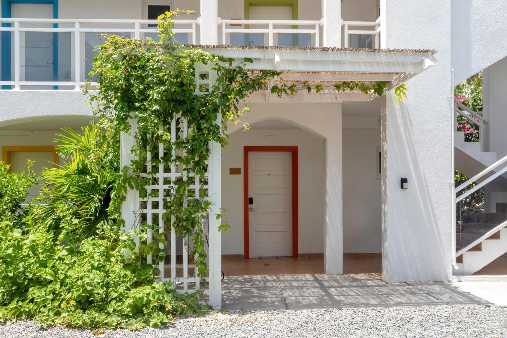 Maho Beach House - Luxe 1 Bedroom - Ocean Hideaway Exterior photo